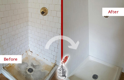 Before and After Picture of a Hollywood Shower Cleaned to Eliminate Mold